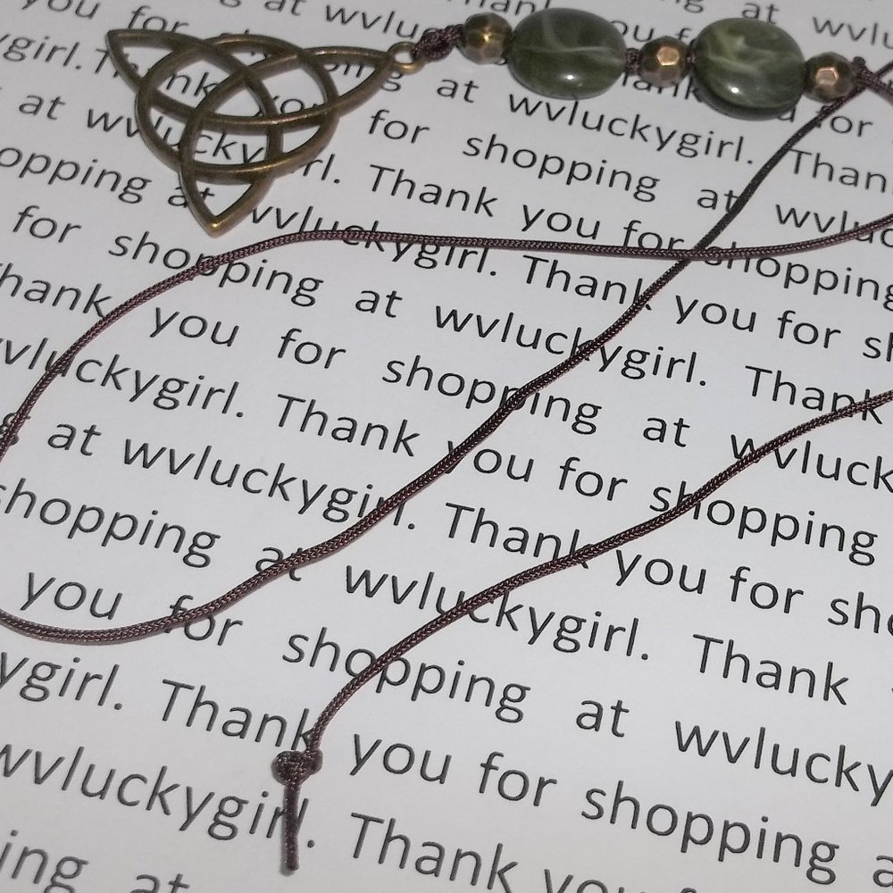 New Bookmark Triquetra Celtic Knot Bronze Green Unisex Gift Idea Bookmarker 8149 - Picture 7 of 10